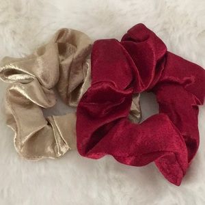 Hair Scrunchies 2-Pack Medium Sized
